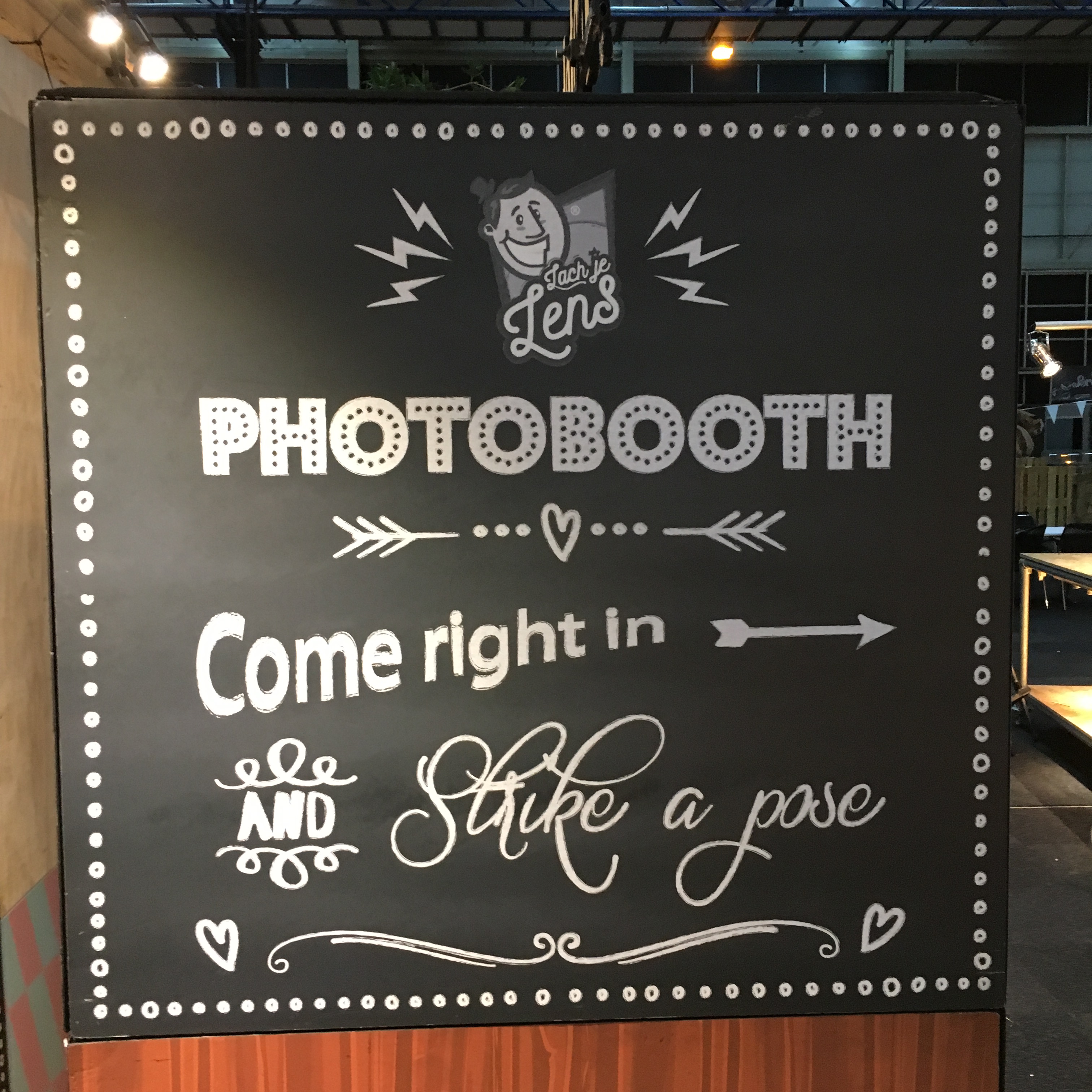 20190203_163904453_iOS