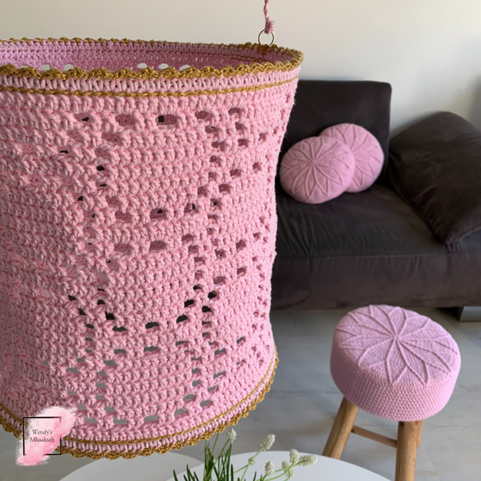 Processed with MOLDIV